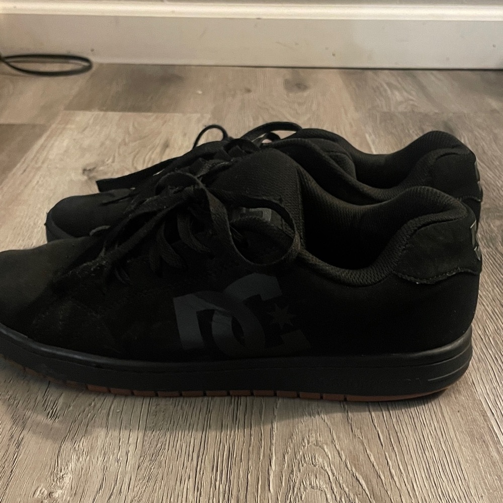 Men's DC Black on Black Skater Shoes
